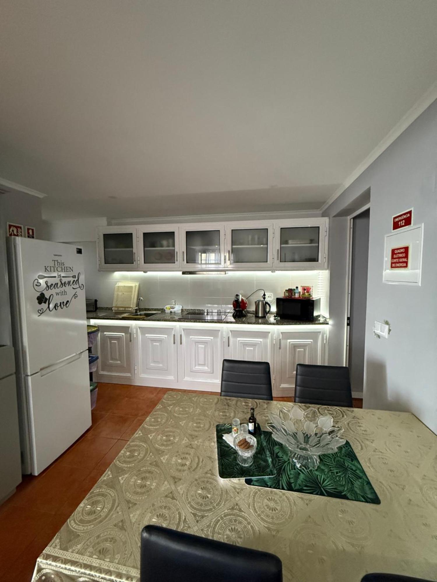 Gouveia Family Escape Apartment มาชิโก ภายนอก รูปภาพ